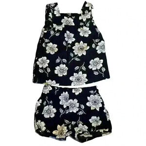 Carter's Toddler Girl Size 2T 2 Piece Black Floral Sleeveless Tank Top & Shorts